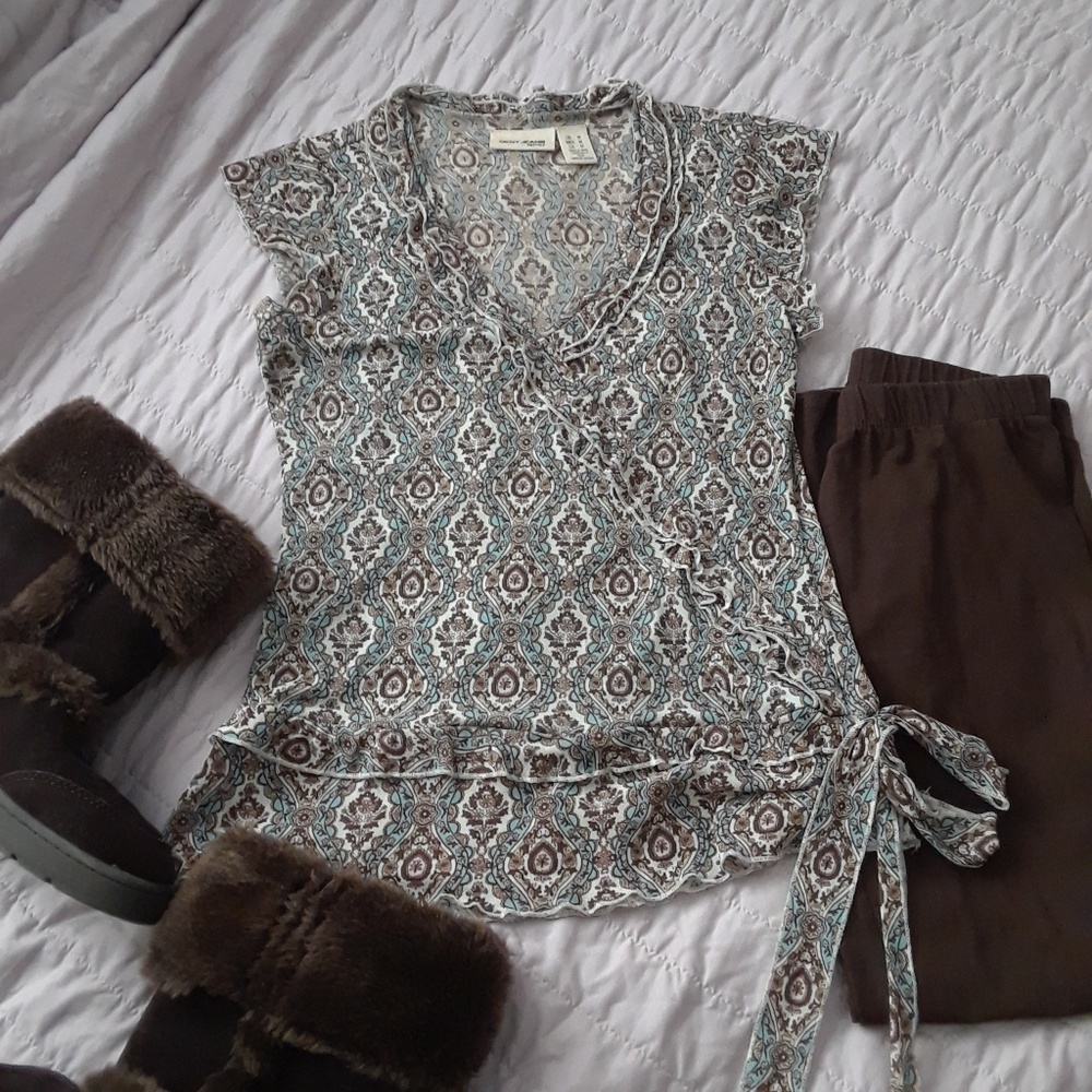 Brown, turquoise and beige blouse